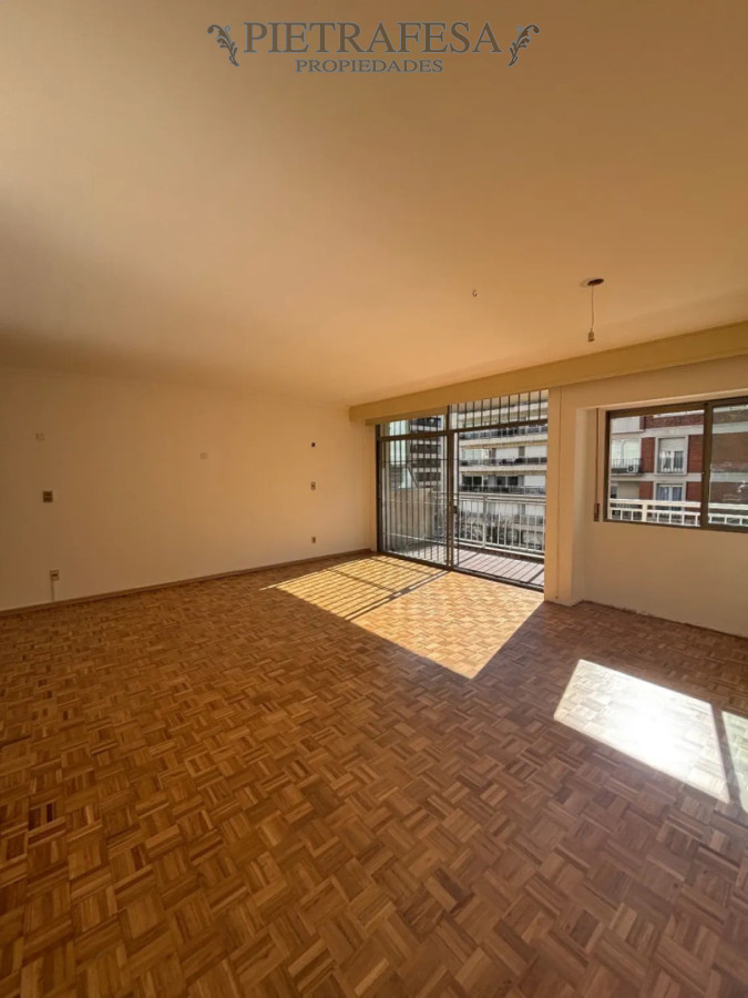 Apartamento en Pocitos, 2 dormitorios con garaje · Foto 12