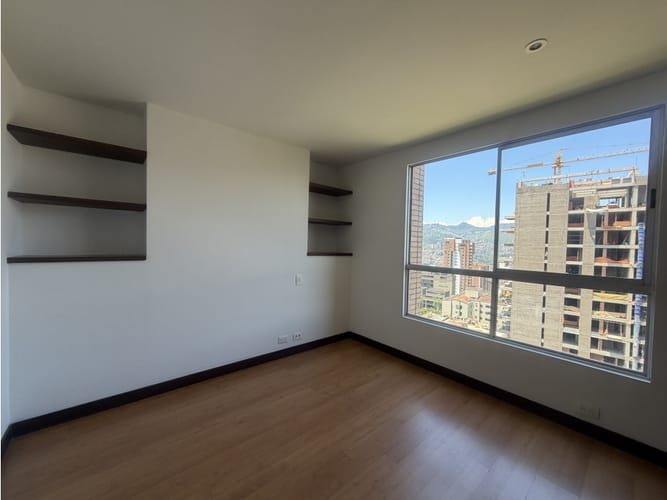 Apartamento de 3 alcobas en venta en Los Parra, Medellín, 162 m² · foto 14 de 17