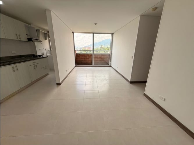 Apartamento de 3 alcobas en arriendo en Entreamigos, La Estrella, 69 m² · foto 4 de 20
