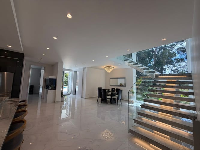 Casa de 5 alcobas en venta en Mampuesto, Rionegro, 390 m² · foto 3 de 20