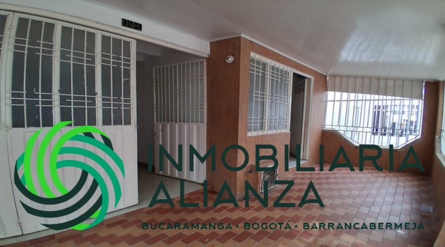Casa de 4 alcobas en venta en Chacarita Sector Ii, Piedecuesta, 80 m² · foto 3 de 24