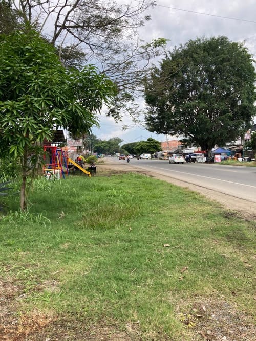 Local en venta en La Morada, Jamundí, 420 m² · foto 2 de 14