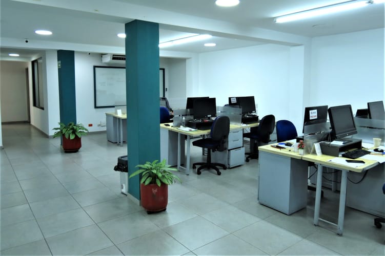 Edificio en venta en San Vicente, Cali, 695 m² · foto 14 de 16