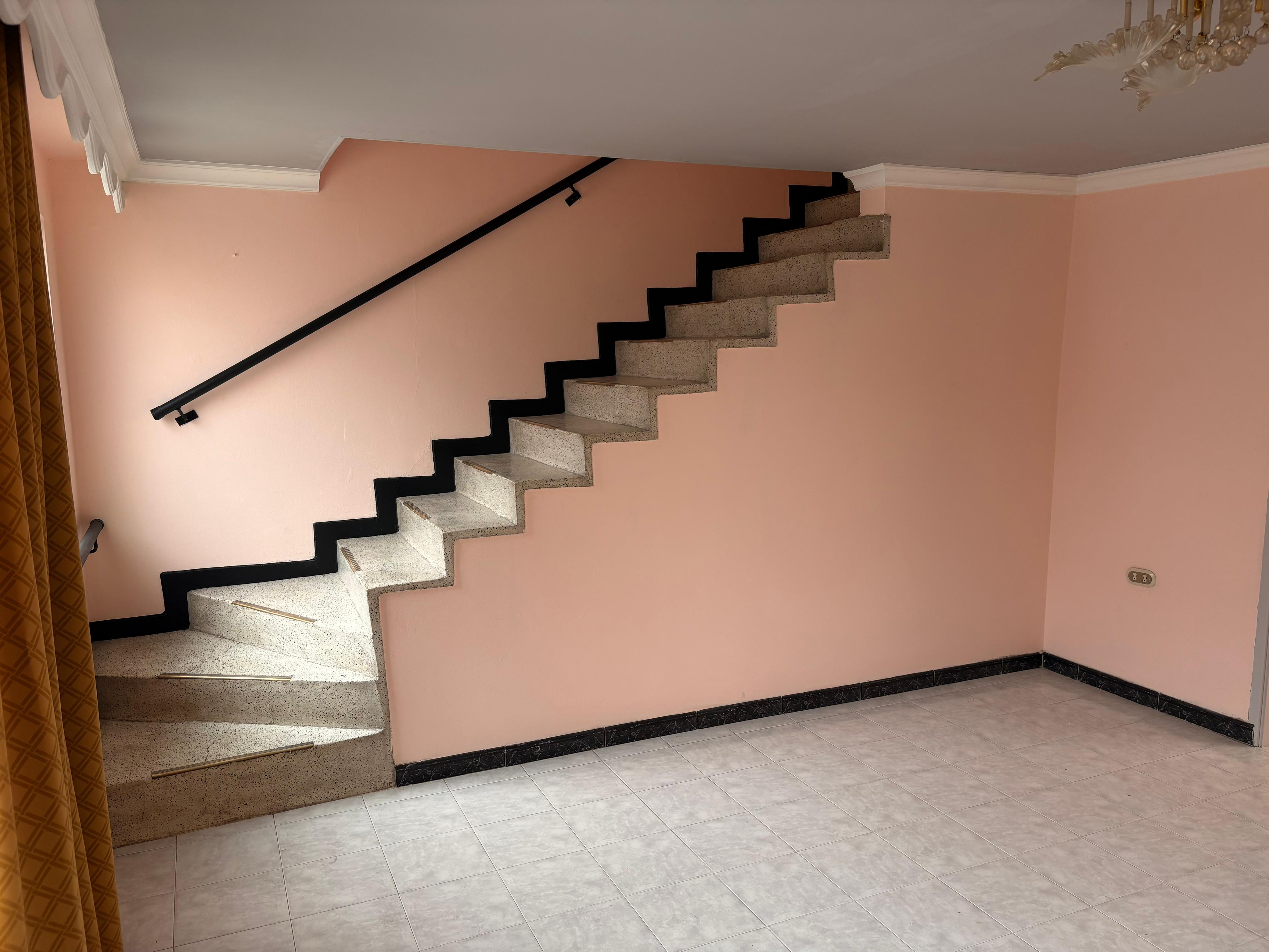 Casa en venta en Engativá, Bogotá · foto 2 de 14