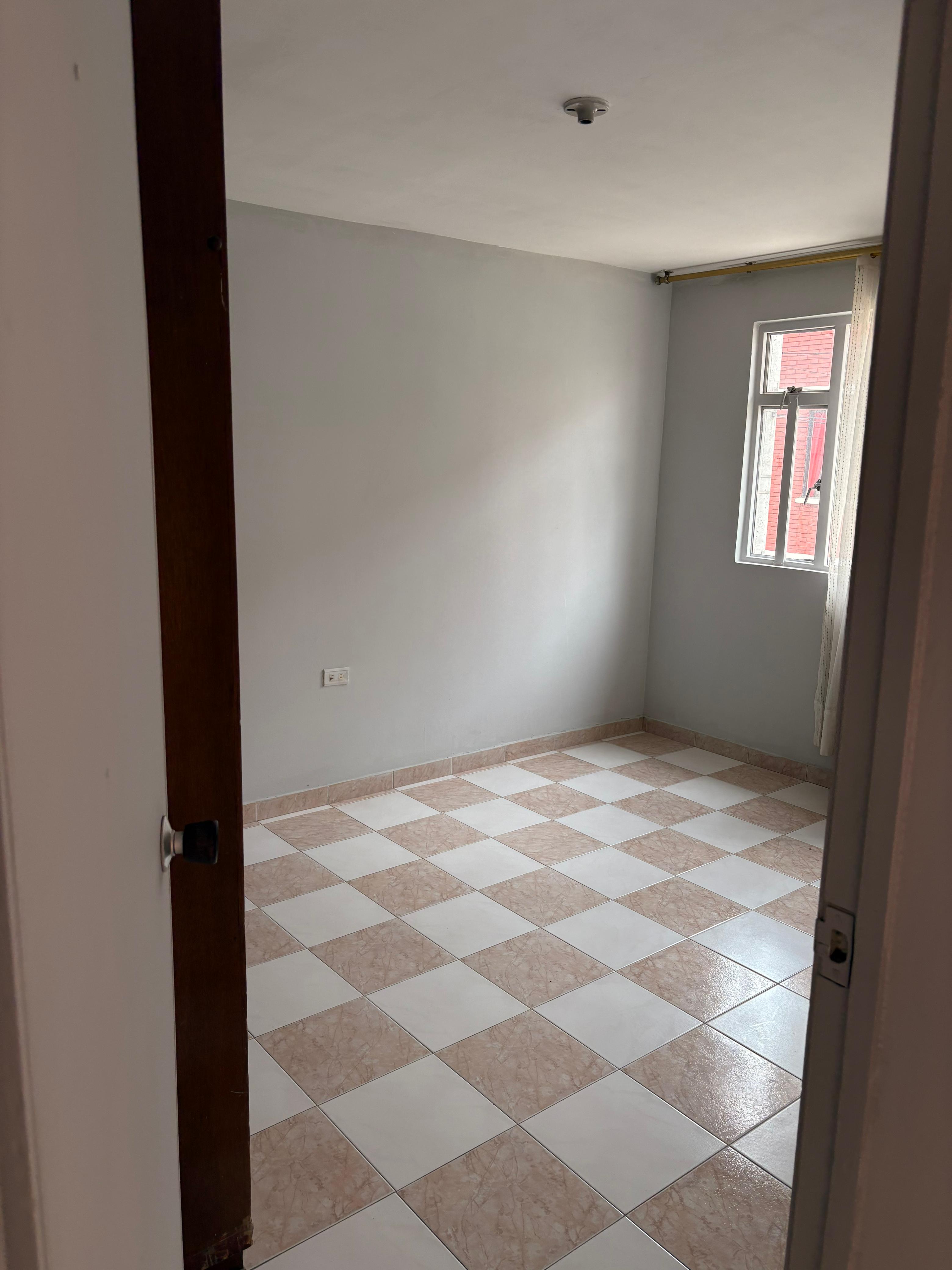 Casa en venta en Engativá, Bogotá · foto 9 de 14