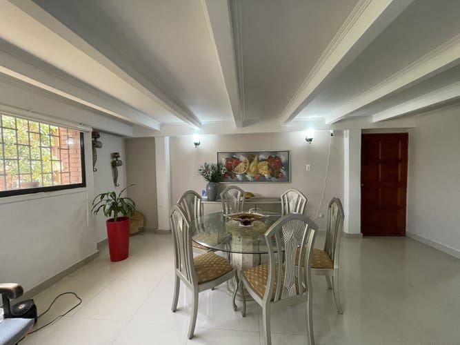 Apartamento de 3 alcobas en venta en Paraiso, Barranquilla, 94 m² · foto 2 de 9