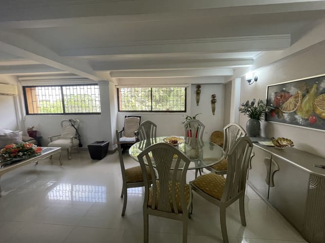 Apartamento de 3 alcobas en venta en Paraiso, Barranquilla, 94 m² · foto 3 de 9
