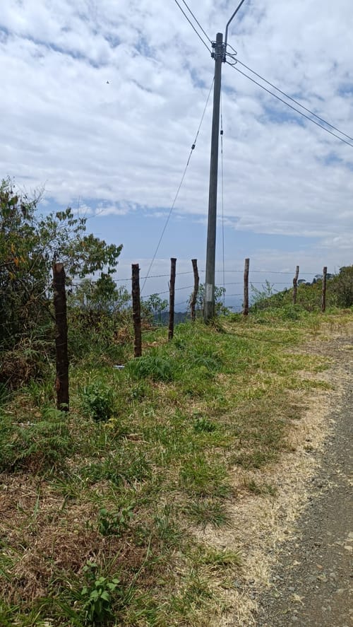 Lote en venta en La Buitrera, Cali · foto 7 de 24