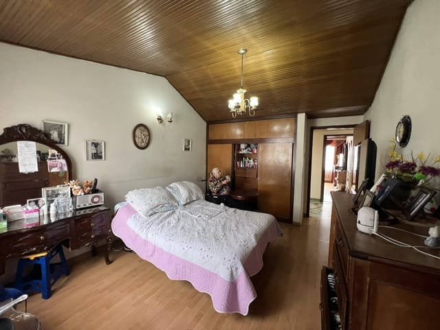 Casa de 5 alcobas en venta en Balcones Del Salitre, Bogotá, 350 m² · foto 16 de 24