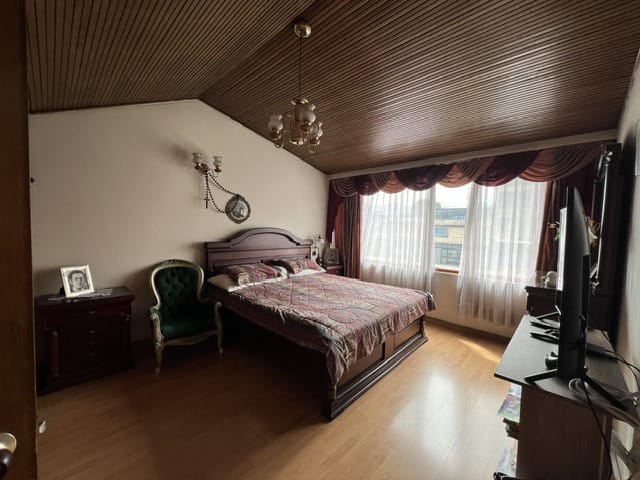 Casa de 5 alcobas en venta en Balcones Del Salitre, Bogotá, 350 m² · foto 18 de 24