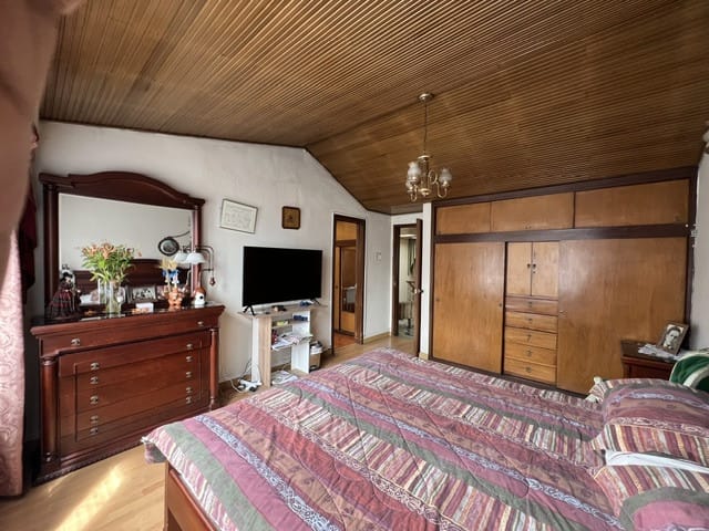 Casa de 5 alcobas en venta en Balcones Del Salitre, Bogotá, 350 m² · foto 19 de 24