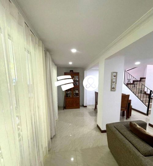 Casa de 3 alcobas en venta en Calasanz Parte Alta, Medellín, 130 m² · foto 4 de 6