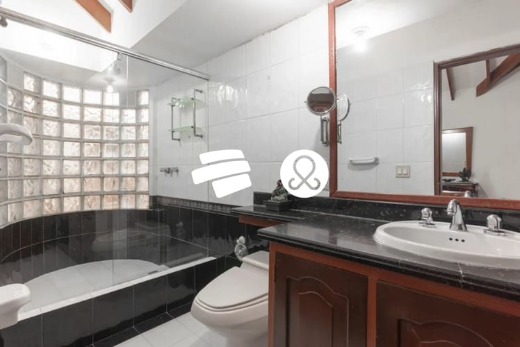 Casa de 5 alcobas en venta en Yerbabuena, Chía, 347 m² · foto 8 de 15