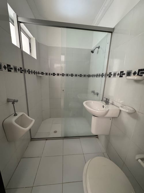 Casa de 4 alcobas en venta en Las Flores, Envigado, 106 m² · foto 13 de 24
