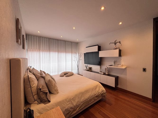 Apartamento de 3 alcobas en venta en La Cabrera, Bogotá, 200 m² · foto 7 de 14