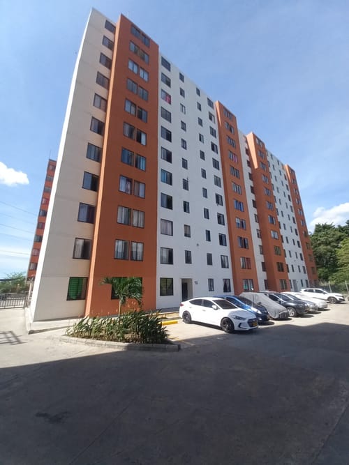 Apartamento de 3 alcobas en venta en Ub. Nuevo Combeima Et. I, Ibagué, 53 m² · foto 4 de 24