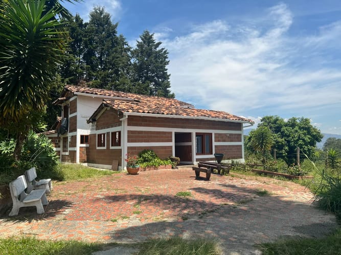 Casa de 3 alcobas en venta en Camino Verde, Envigado, 200 m² · foto 19 de 19