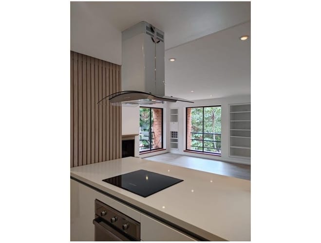 Apartamento de 2 alcobas en venta en La Cabrera, Bogotá, 133 m² · foto 4 de 15