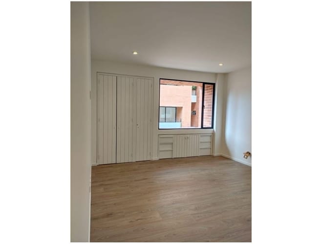 Apartamento de 2 alcobas en venta en La Cabrera, Bogotá, 133 m² · foto 11 de 15