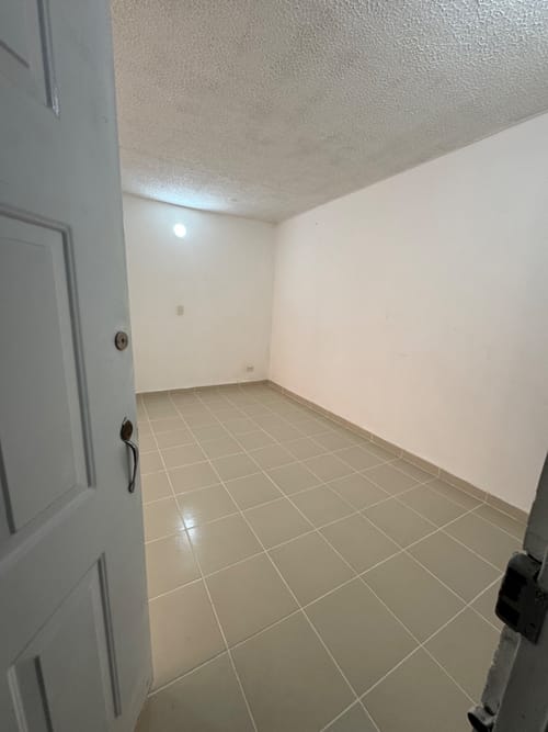 Apartamento de 3 alcobas en venta en Ibagué, 55 m² · foto 13 de 14