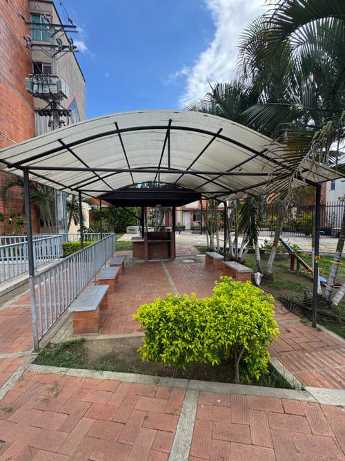 Apartamento de 3 alcobas en venta en Ibagué, 55 m² · foto 4 de 14
