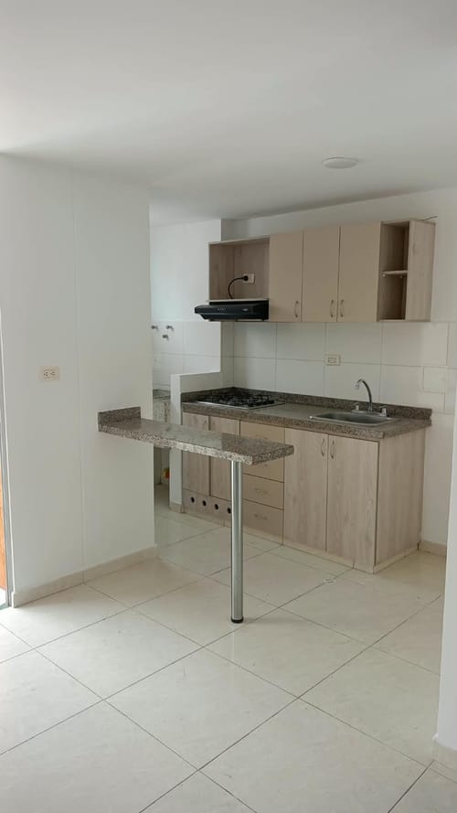 Apartamento de 3 alcobas en venta en Alarcon, Bucaramanga, 73 m² · foto 9 de 16
