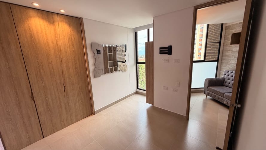 Apartamento de 3 alcobas en venta en Cerro Azul Del Vergel, Ibagué, 107 m² · foto 7 de 13
