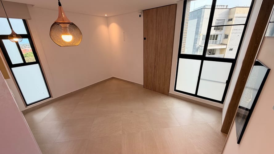 Apartamento de 3 alcobas en venta en Cerro Azul Del Vergel, Ibagué, 107 m² · foto 6 de 13