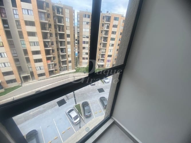 Apartamento de 2 alcobas en venta en Cimarronas, Rionegro, 54 m² · foto 4 de 14