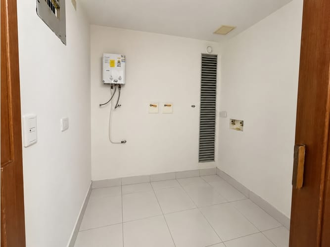 Apartamento de 3 alcobas en venta en Aves Maria, Sabaneta, 112 m² · foto 5 de 24