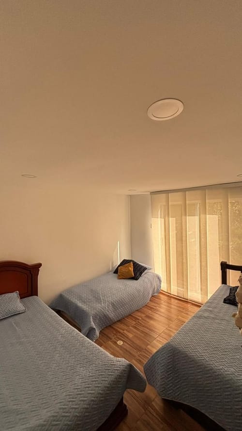 Casa de 4 alcobas en venta en Monta�Ez, Guarne · foto 16 de 19