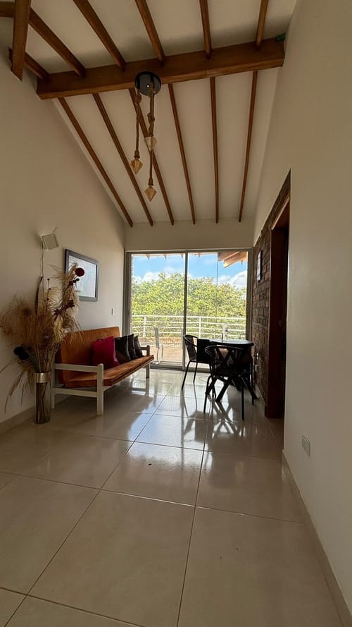 Casa de 4 alcobas en venta en Monta�Ez, Guarne · foto 8 de 19