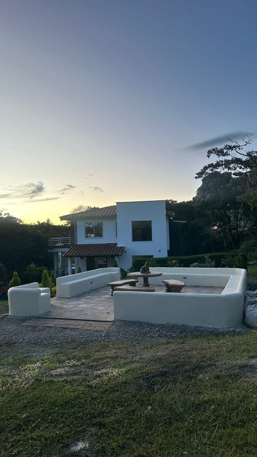Casa de 4 alcobas en venta en Monta�Ez, Guarne · foto 18 de 19