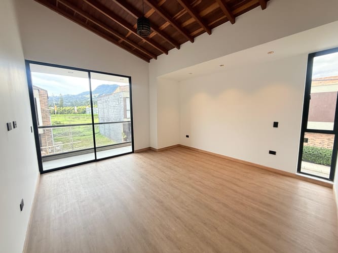 Casa de 4 alcobas en venta en La Ceja, 155 m² · foto 14 de 19