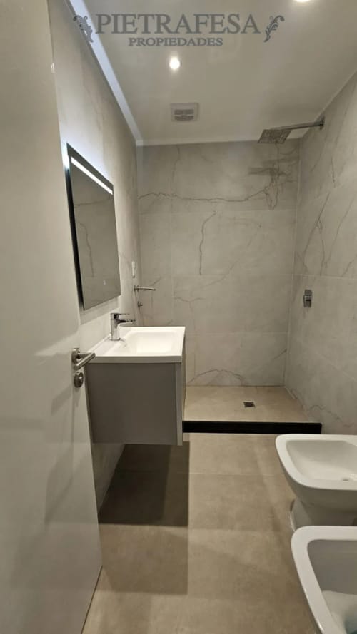 Apartamento en alquiler, 1 dormitorio, 1 baño, terraza. Ciudad Vieja. · Foto 6
