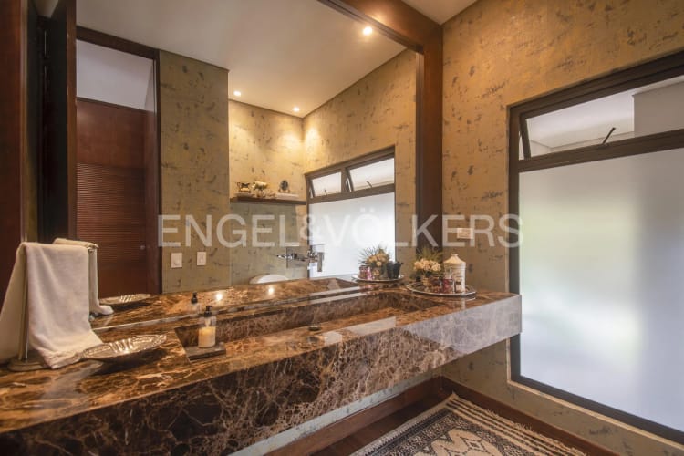 Casa de 4 alcobas en venta en Santa Barbara Alta, Bogotá, 890 m² · foto 11 de 14