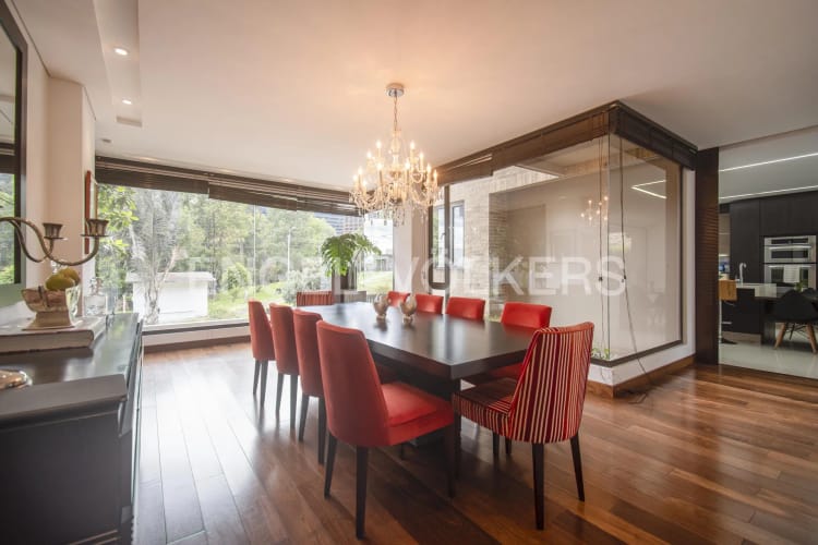 Casa de 4 alcobas en venta en Santa Barbara Alta, Bogotá, 890 m² · foto 7 de 14
