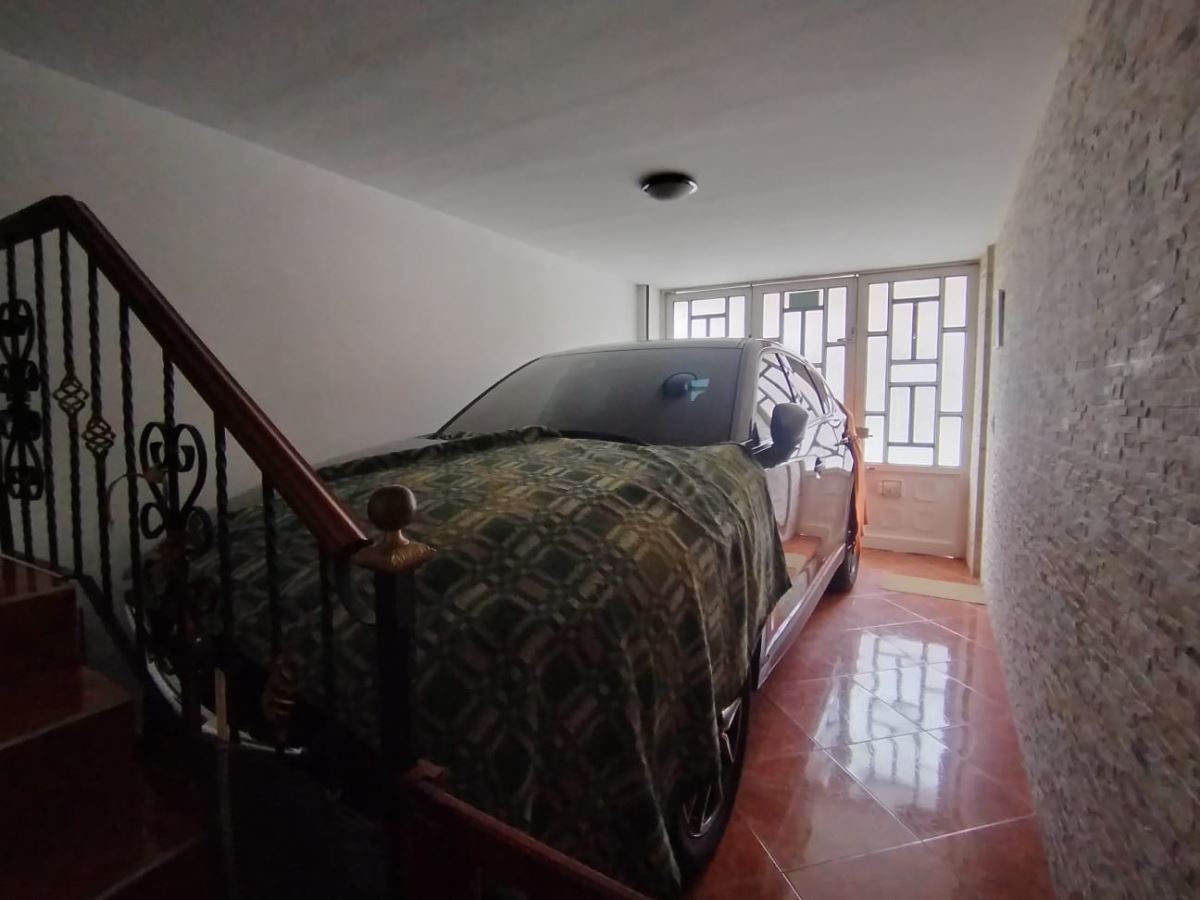 Casa en venta en Villa Elisa, Bogotá · foto 22 de 23