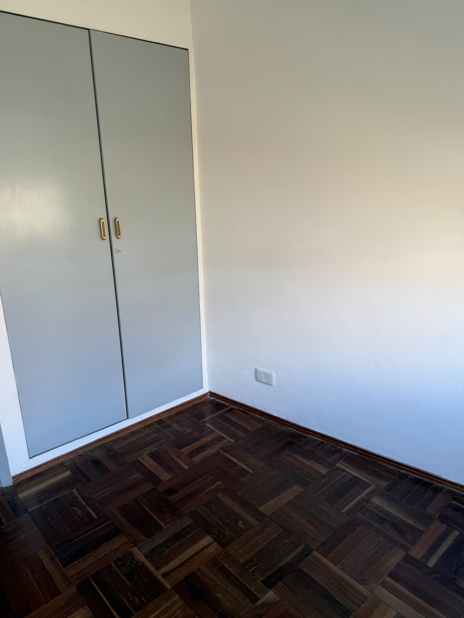 Exclusivo Apartamento en Alquiler en Cordón: 1 Dormitorio, Garaje y Ubicación Privilegiada. · Foto 12