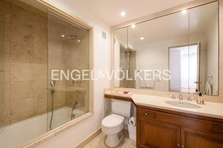 Apartamento en venta en Chico, Bogotá · foto 10 de 18