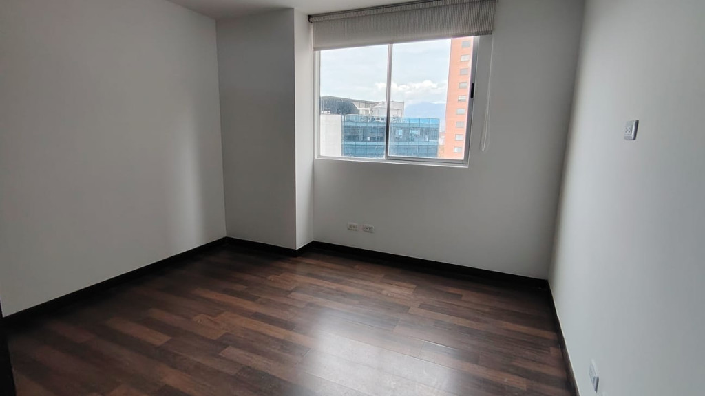 Apartamento en arriendo en El Poblado, Medellín · foto 6 de 10