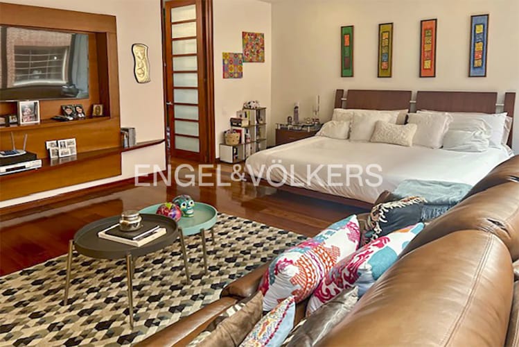 Casa en venta en Chico Norte, Bogotá · foto 9 de 16