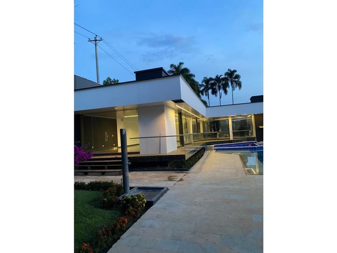 Casa en venta en Cerritos, Pereira · foto 3 de 15