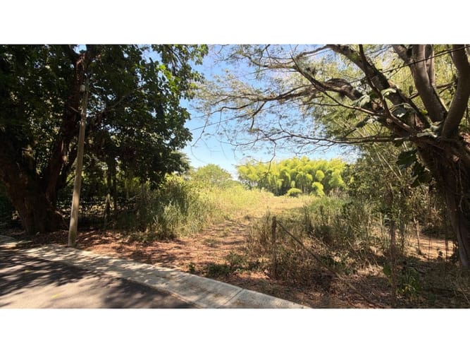 Lote en venta en Alfaguara, Jamundí, 7100 m² · foto 2 de 24
