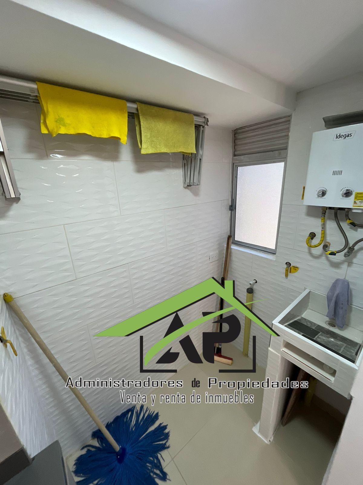 Apartamento en venta en San Antonio De Prado, Medellín · foto 9 de 16