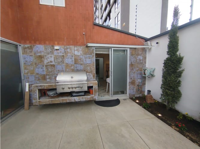 Casa de 6 alcobas en venta en Alamos, Pereira, 300 m² · foto 9 de 24