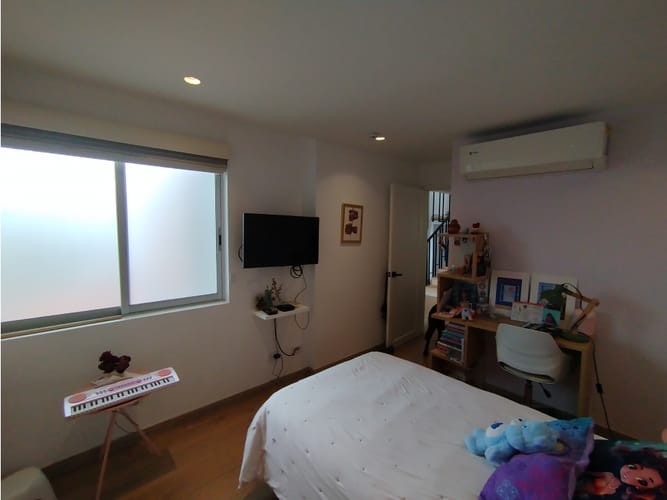 Casa de 6 alcobas en venta en Alamos, Pereira, 300 m² · foto 18 de 24