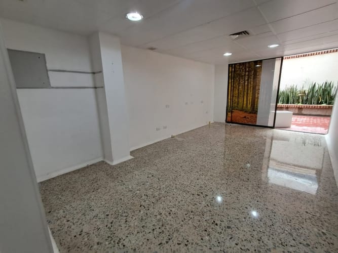 Consultorio en arriendo en Laureles, Medellín, 100 m² · foto 8 de 14
