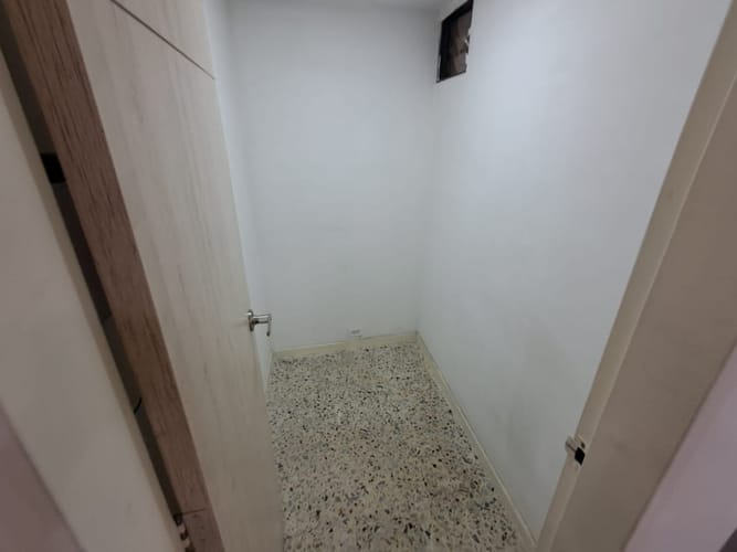 Consultorio en arriendo en Laureles, Medellín, 100 m² · foto 9 de 14