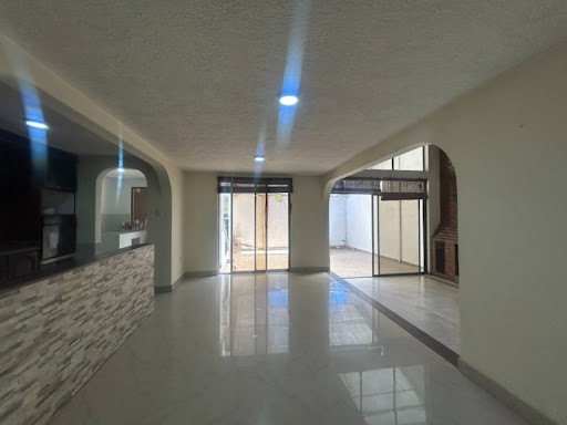 Casa en venta en La Cañada, La Calera · foto 3 de 24